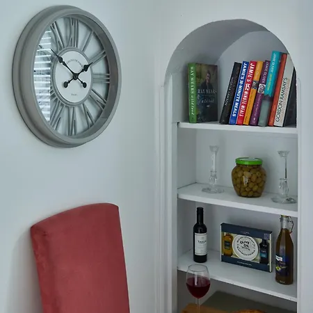 度假居 Cosy Nook - 3 Bedroom Retreat With Private Garden, Parking And Media *