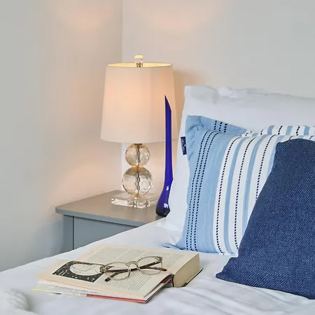 Cosy Nook - 3 Bedroom Retreat With Private Garden, Parking And Media 度假居 利兹