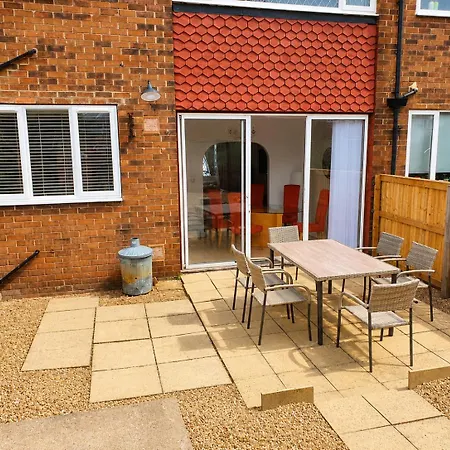 度假居 Cosy Nook - 3 Bedroom Retreat With Private Garden, Parking And Media 利兹