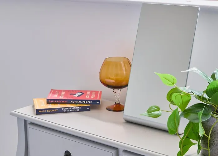 Cosy Nook - 3 Bedroom Retreat With Private Garden, Parking And Media Prázdninový dům Leeds (West Yorkshire)