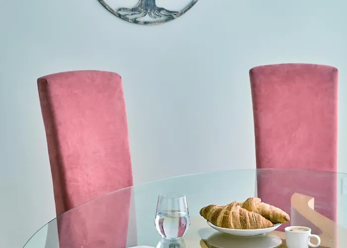 Cosy Nook - 3 Bedroom Retreat With Private Garden, Parking And Media Prázdninový dům Leeds (West Yorkshire)